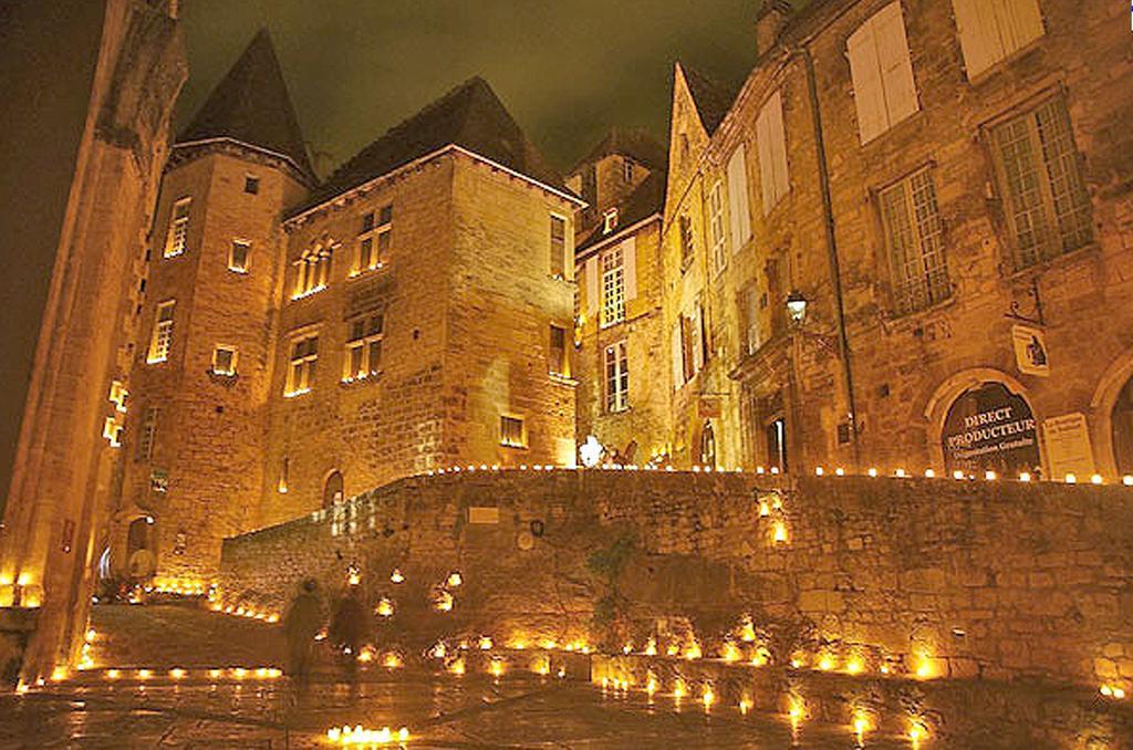 Gîtes Sibémol Simeyrols Exterior foto